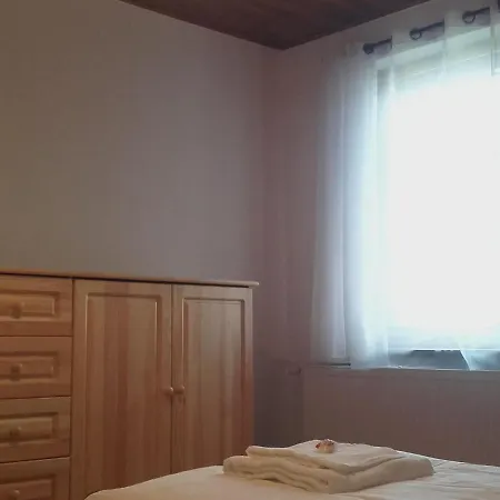 Dom Kaszuby U Mikosa * Stężyca